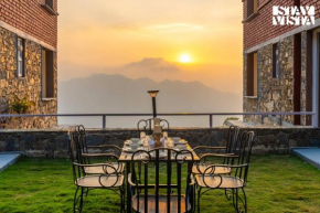 StayVista at Nook - Elysium Estate with Hill View, Lawn